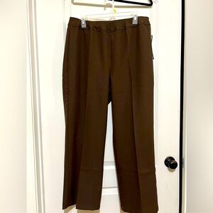 💰👀 Bundle 4/$20 👀💰
Bend over size 18 women’s petite